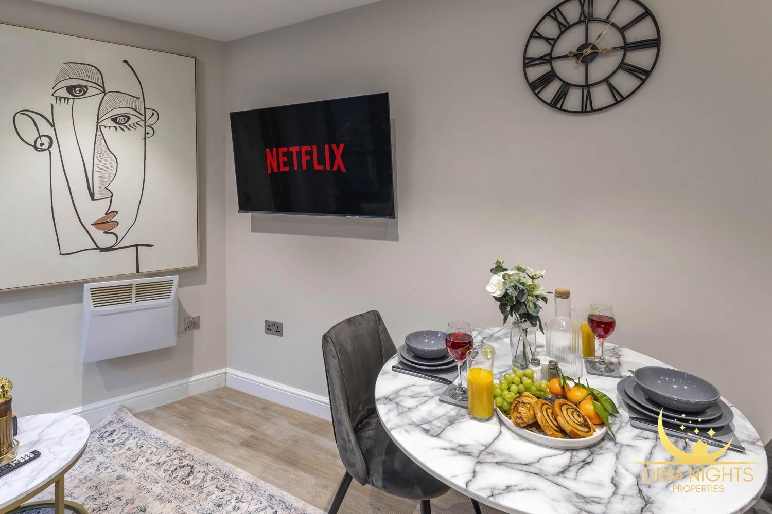 Modern 1-Bedroom Apartment In Leeds City Centre Sleeps 2 Central Station Exterior photo